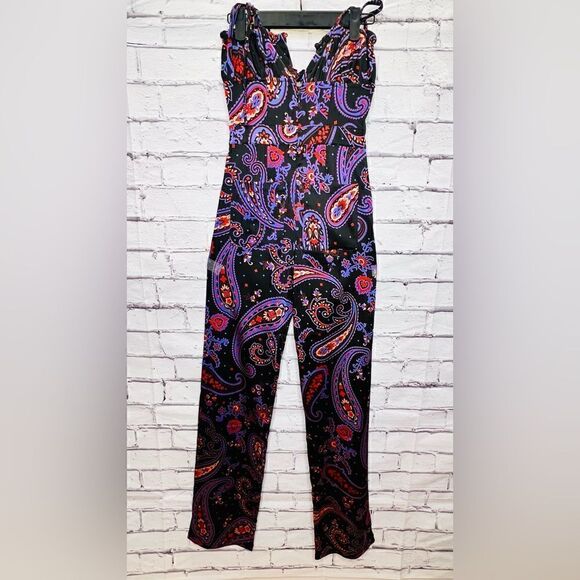 WeWoreWhat Danielle Bernstein Black Paisley pull on jumpsuit jumper NWOT - Picture 15 of 15